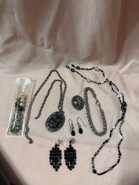 Collection of jewelry